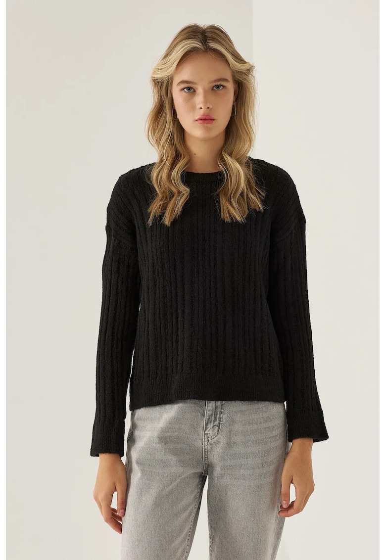 Pulover dama - cu guler rotund - croiala lejera - negru - jerseu - S INTL -