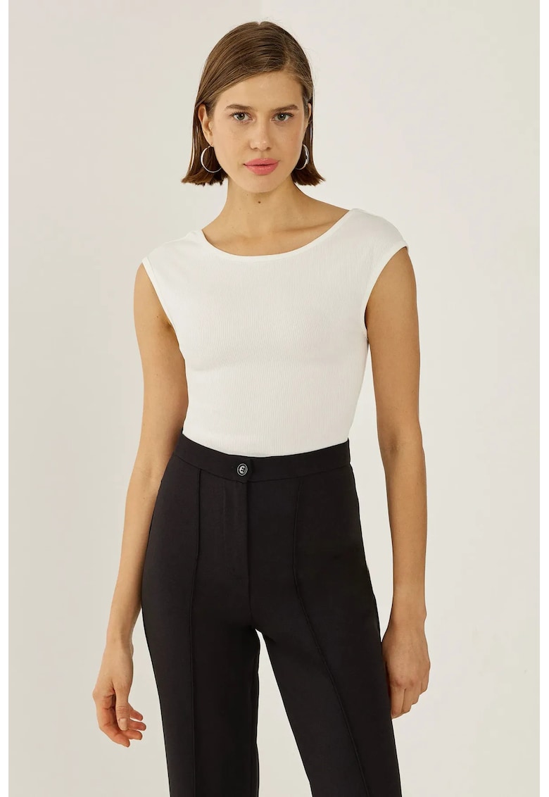 Top scurt dama - alb - bumbac - design versatil