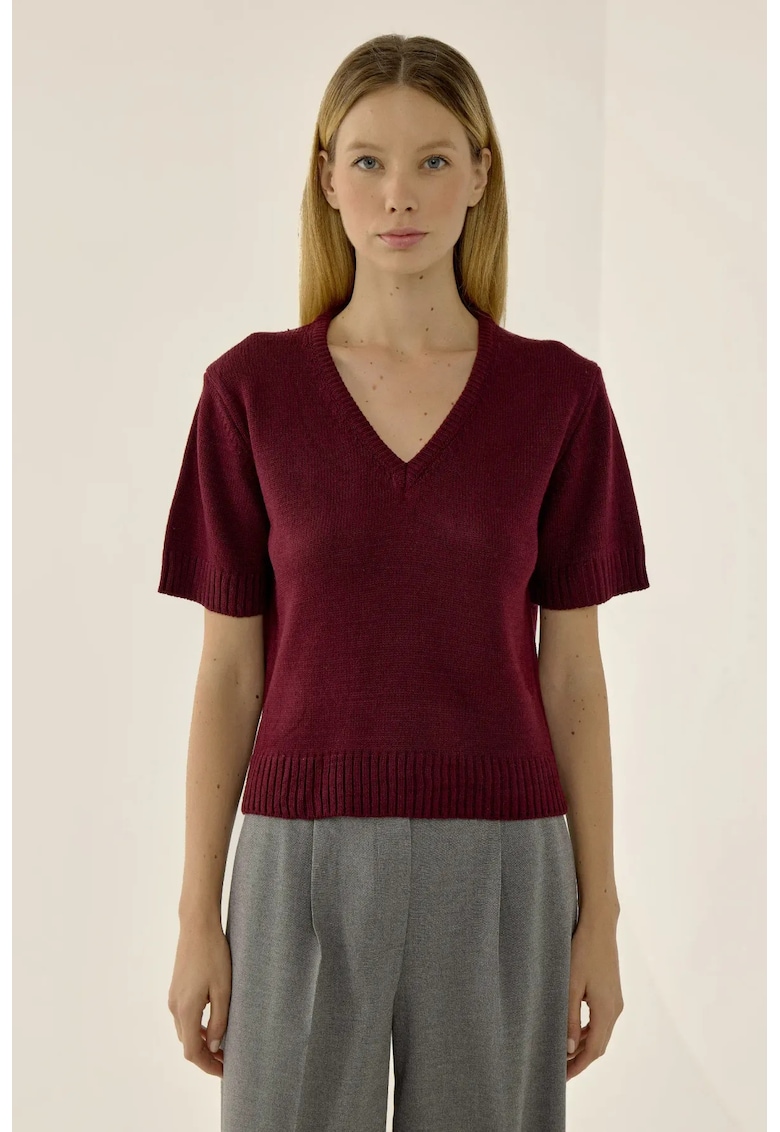 Pulover tricotat - maneca scurta - decolteu in V - rosu - acril