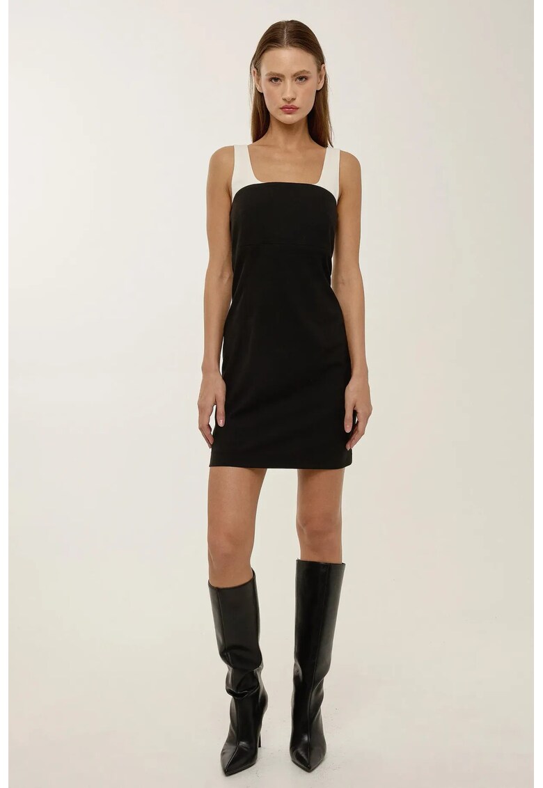 Rochie mini - guler patrat - neagra - material lurex
