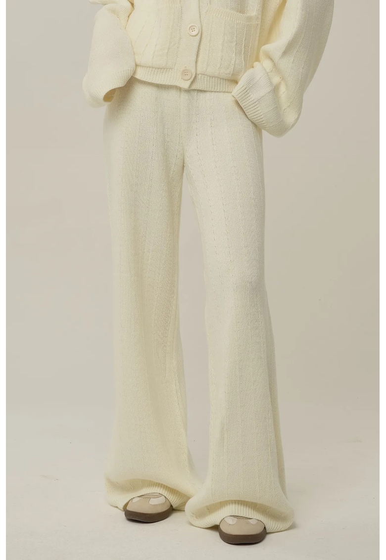 Pantaloni dama - tricotati texturati - croi larg - culoare natur - acril