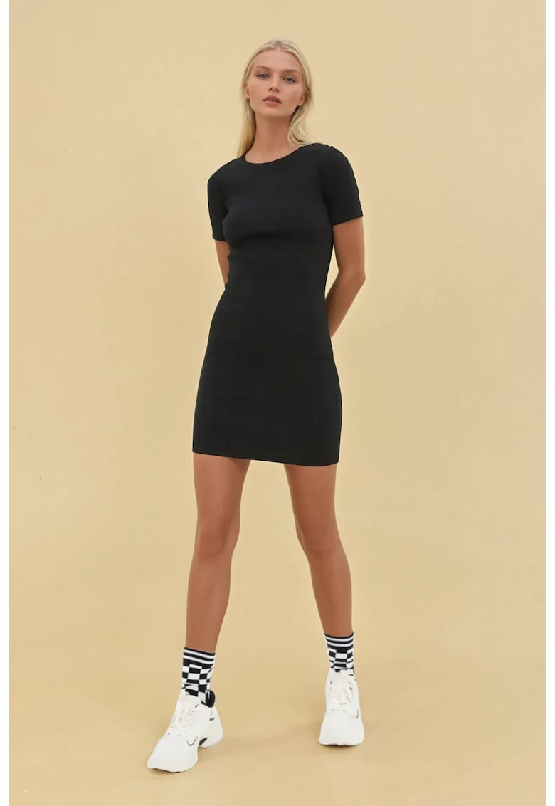 Rochie mini - mulata - maneca scurta - negru - jerseu