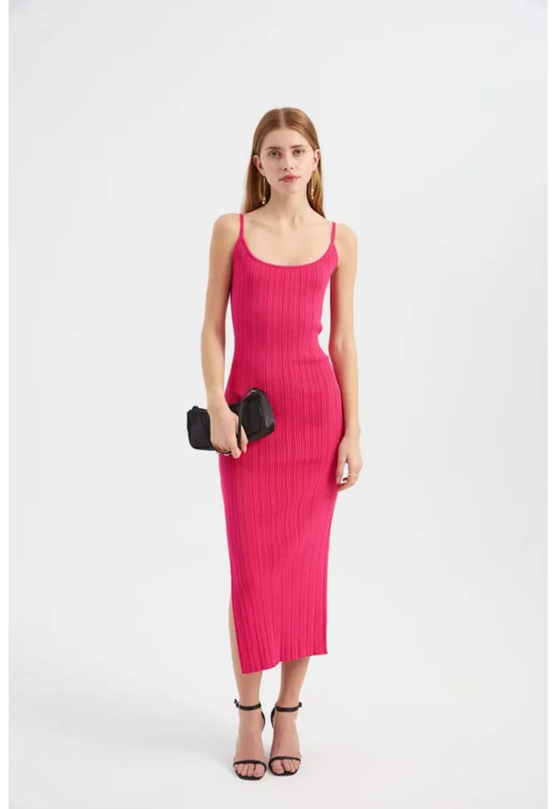 Rochie maxi mulata fara maneci - bretele spaghetti - Roz aprins -