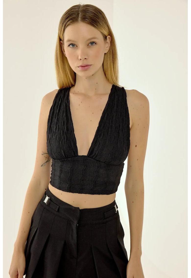 Top - top scurt - decolteu in V - negru - poliester