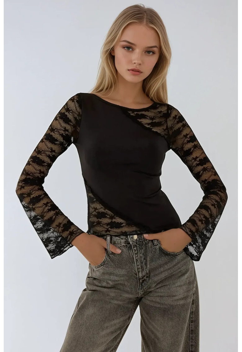 Bluza dama cu maneca lunga si detalii dantela