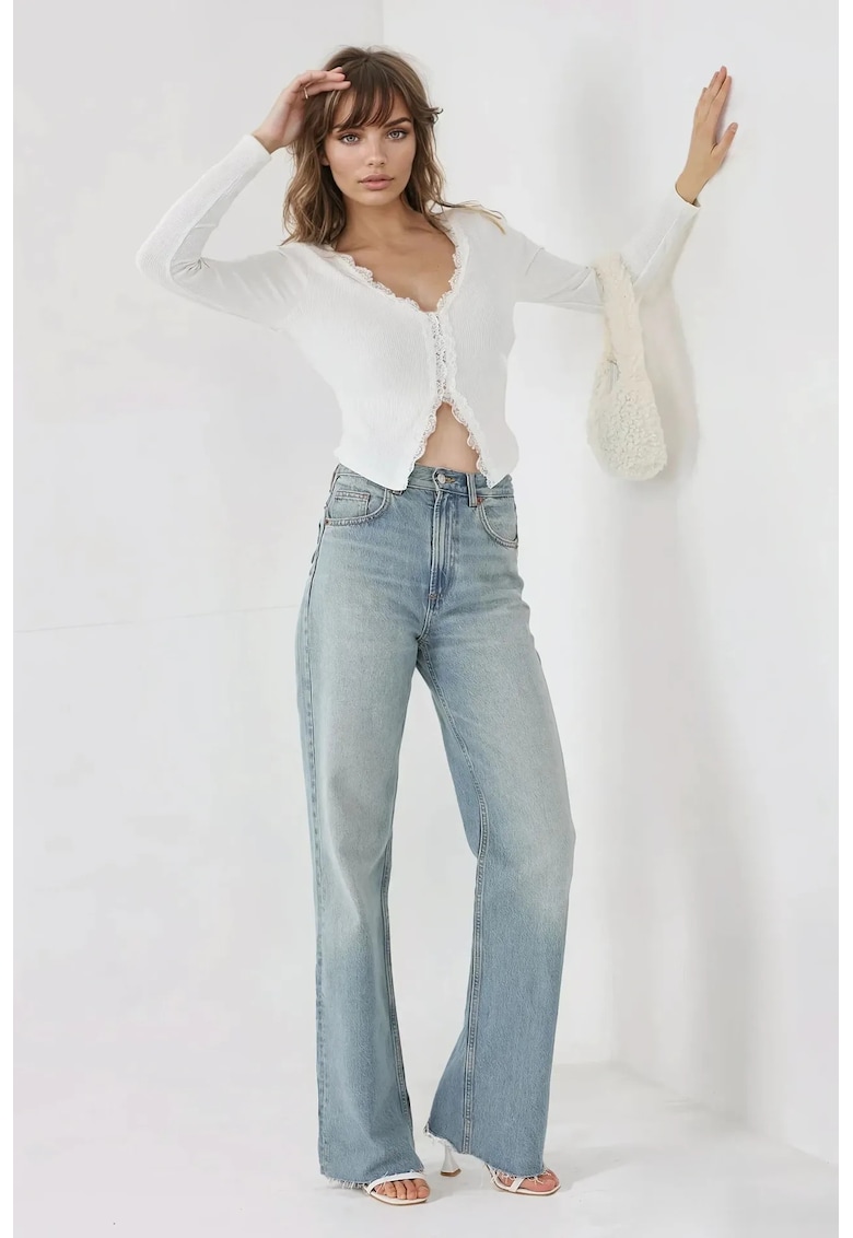 Bluza dama - top din dantela cu maneca lunga si decolteu in V - alb - jerseu