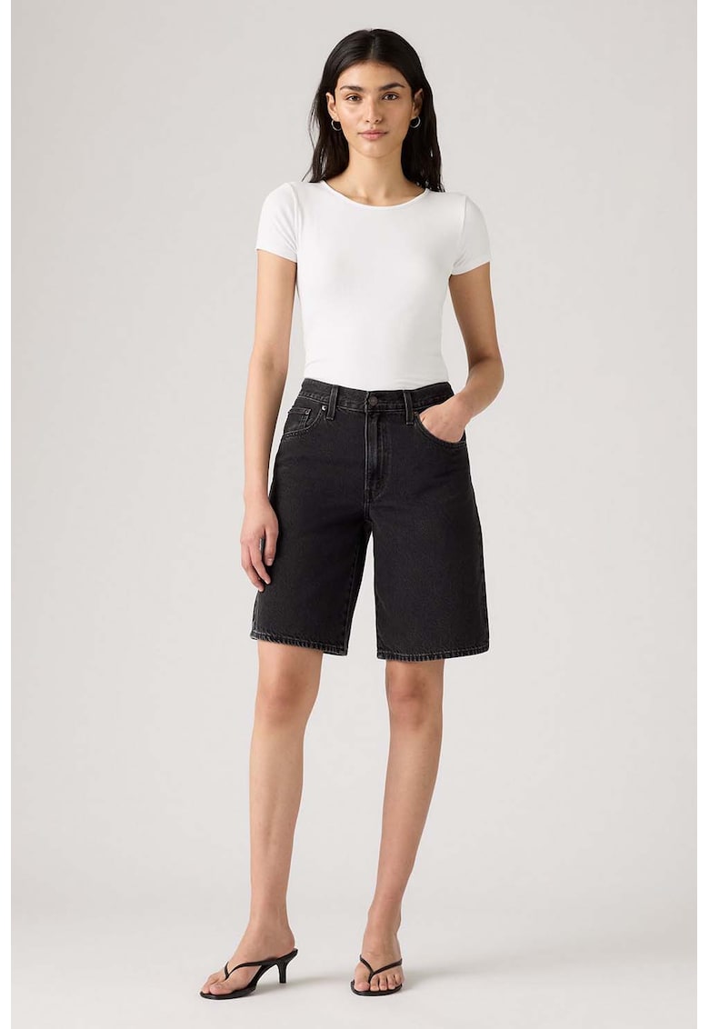 Blugi scurti relaxed fit cu talie medie Blugi scurti relaxed fit cu talie medie