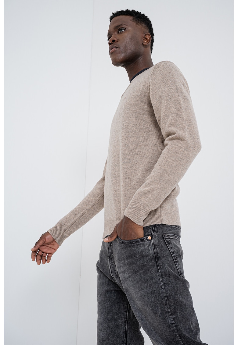 Pulover din amestec de lana cu decolteu in V