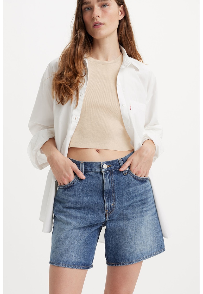 Pantaloni scurti cu talie inalta si buzunare