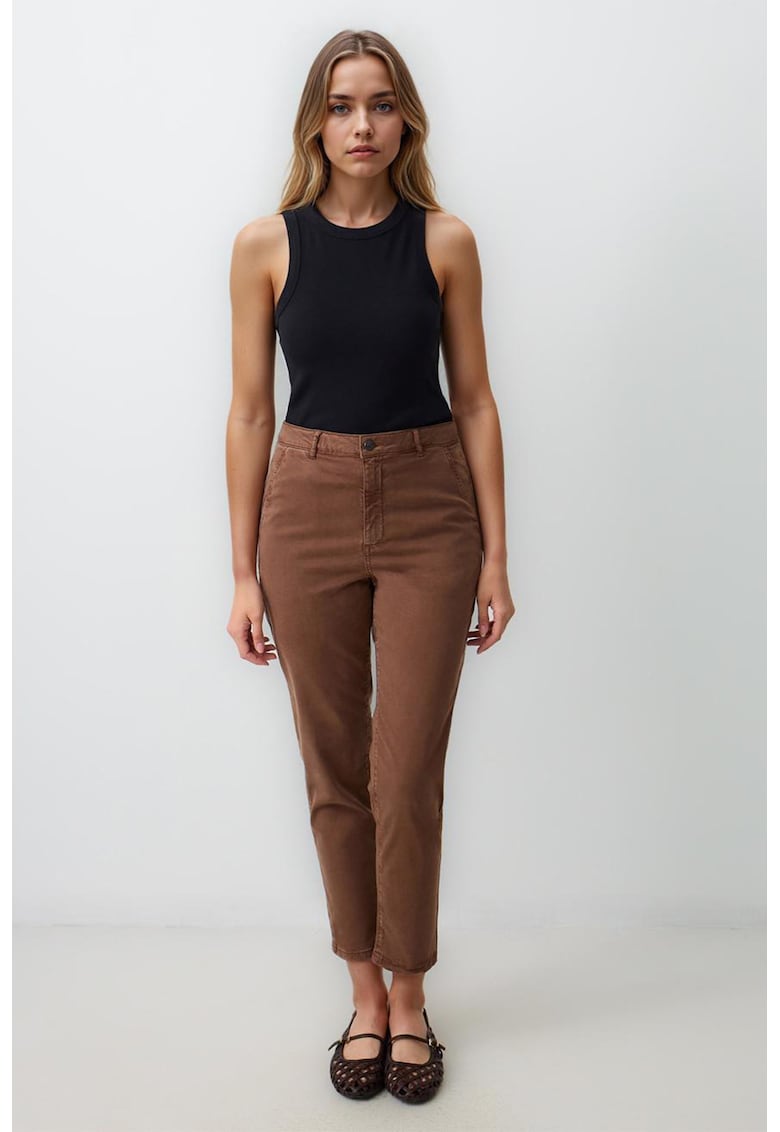 Blugi cu talie inalta