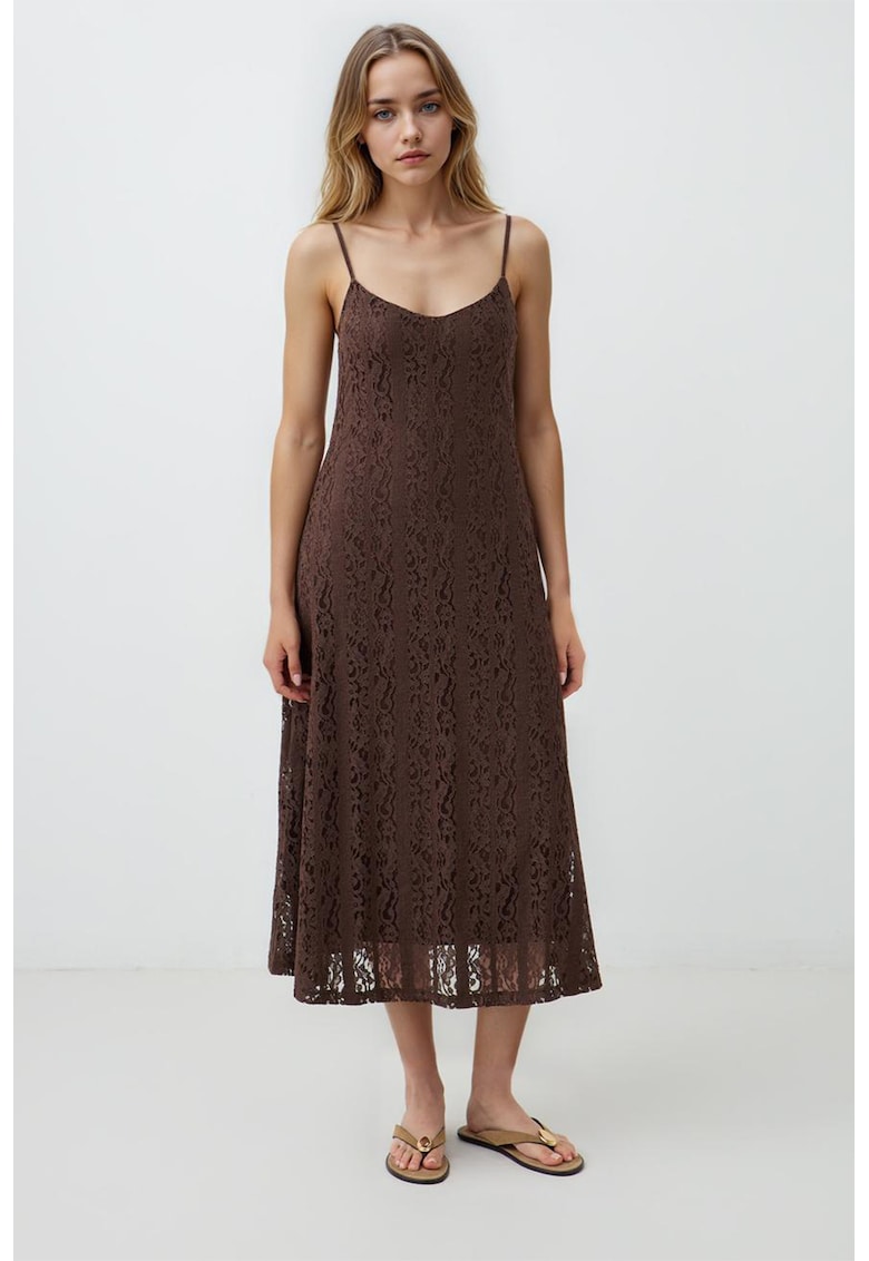 Rochie lunga cu decolteu rotund