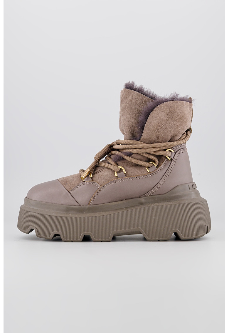 Ghete din piele intoarsa si piele cu platforma