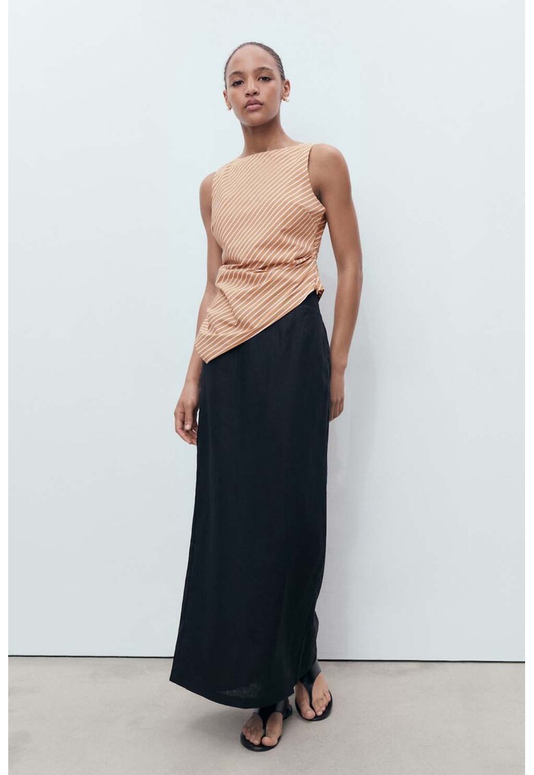 Top cu decolteu la baza gatului si dungi - Maro deschis/Alb murdar