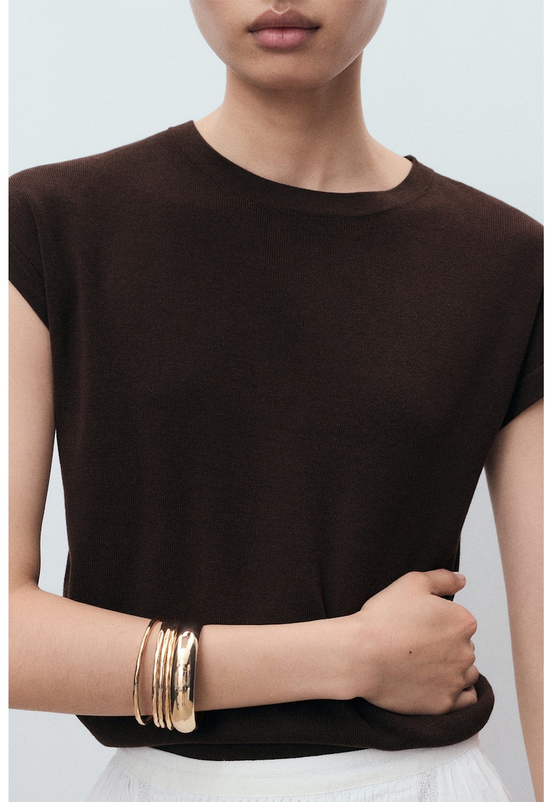 Pulover tricotat fin cu maneci scurte