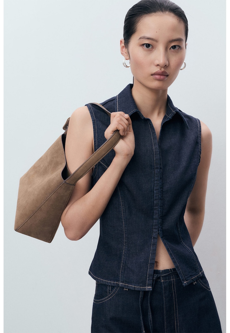 Top din denim cu cusatura constrastanta