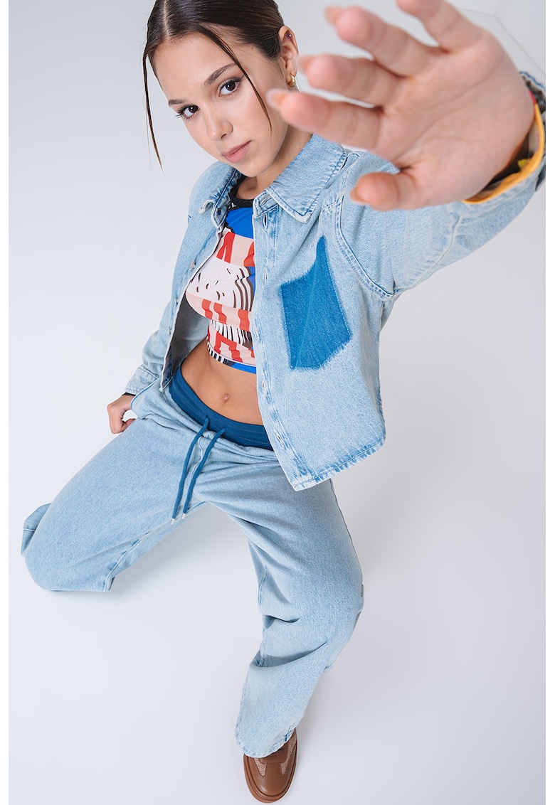Jacheta crop din denim