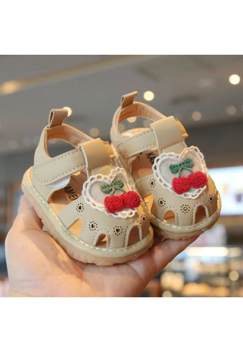 Sandale Cu Piuitoare - Model Cirese - Piele Ecologica - Velcro - Fete - Crem - Crem