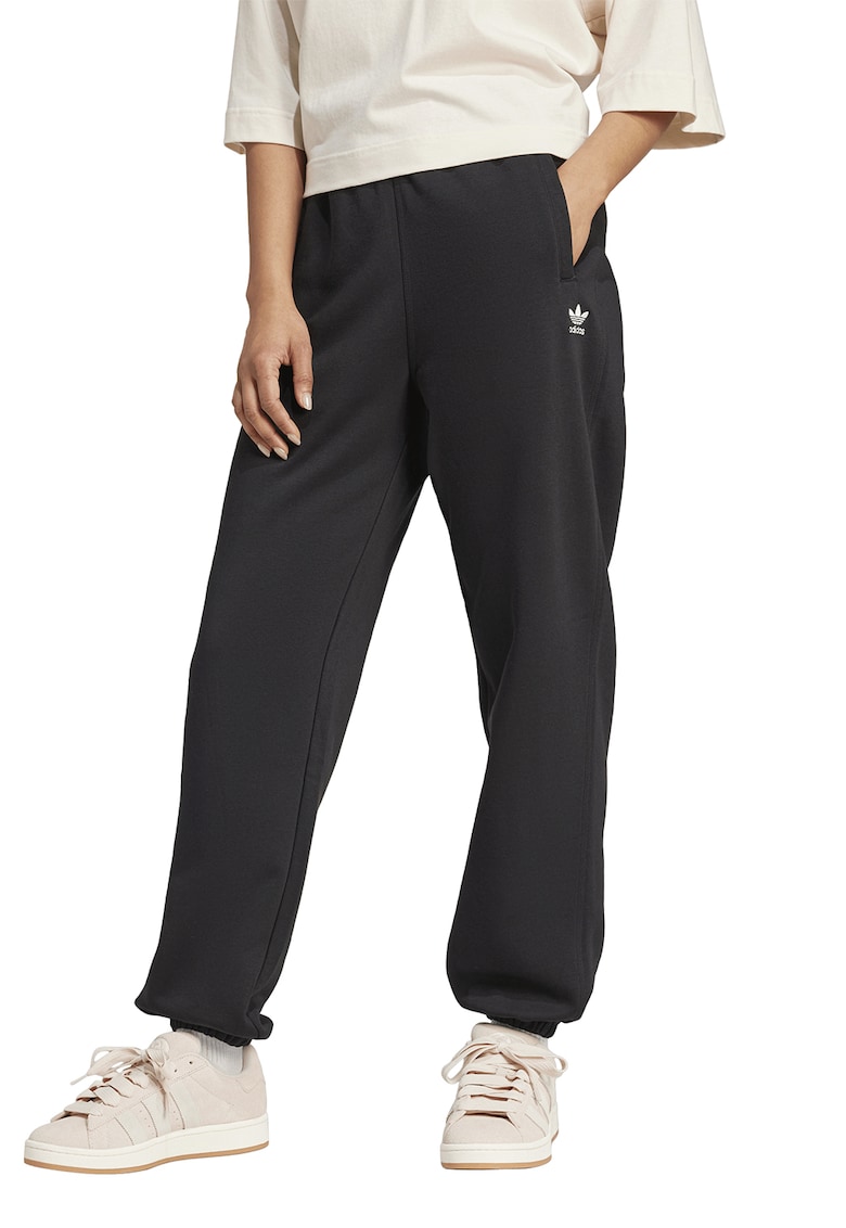 Pantaloni de trening cu croiala dreapta si banda elastica in talie