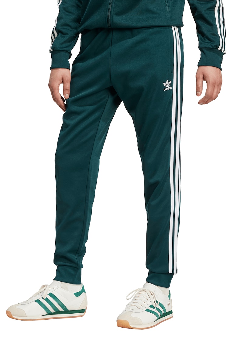 Pantaloni de trening conici