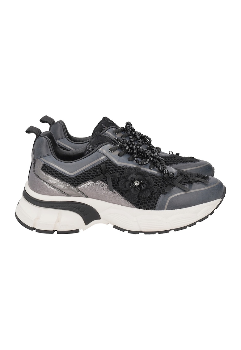 Pantofi sport cu aplicatii cu model floral