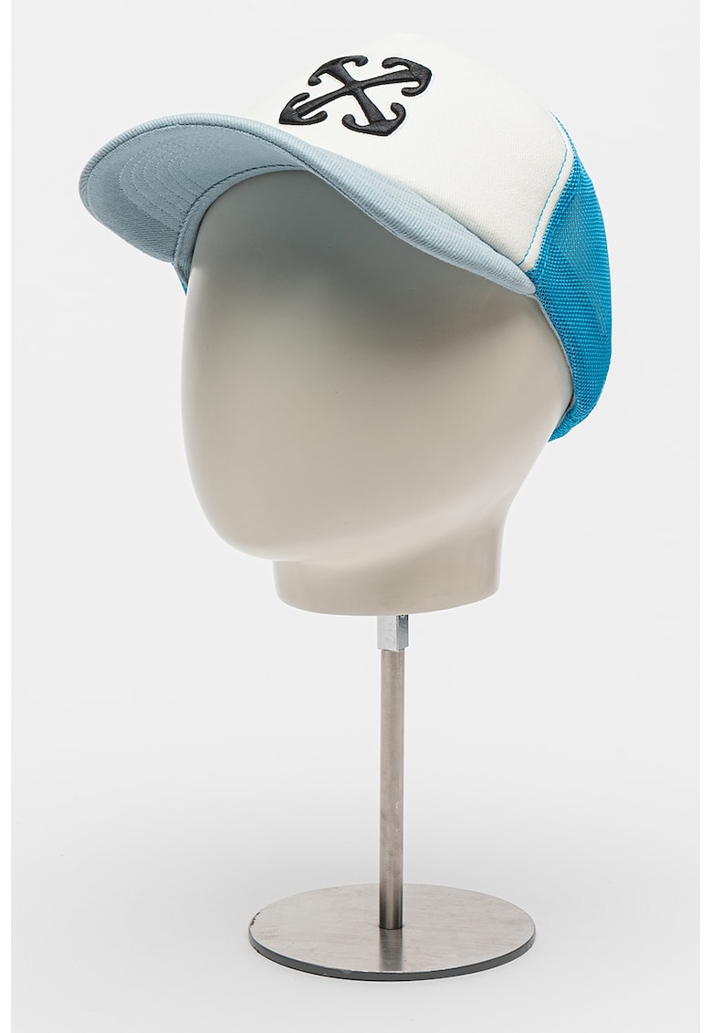 Sapca trucker cu logo brodat