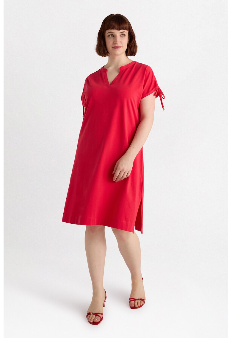 Rochie cu croiala dreapta si decolteu tunica