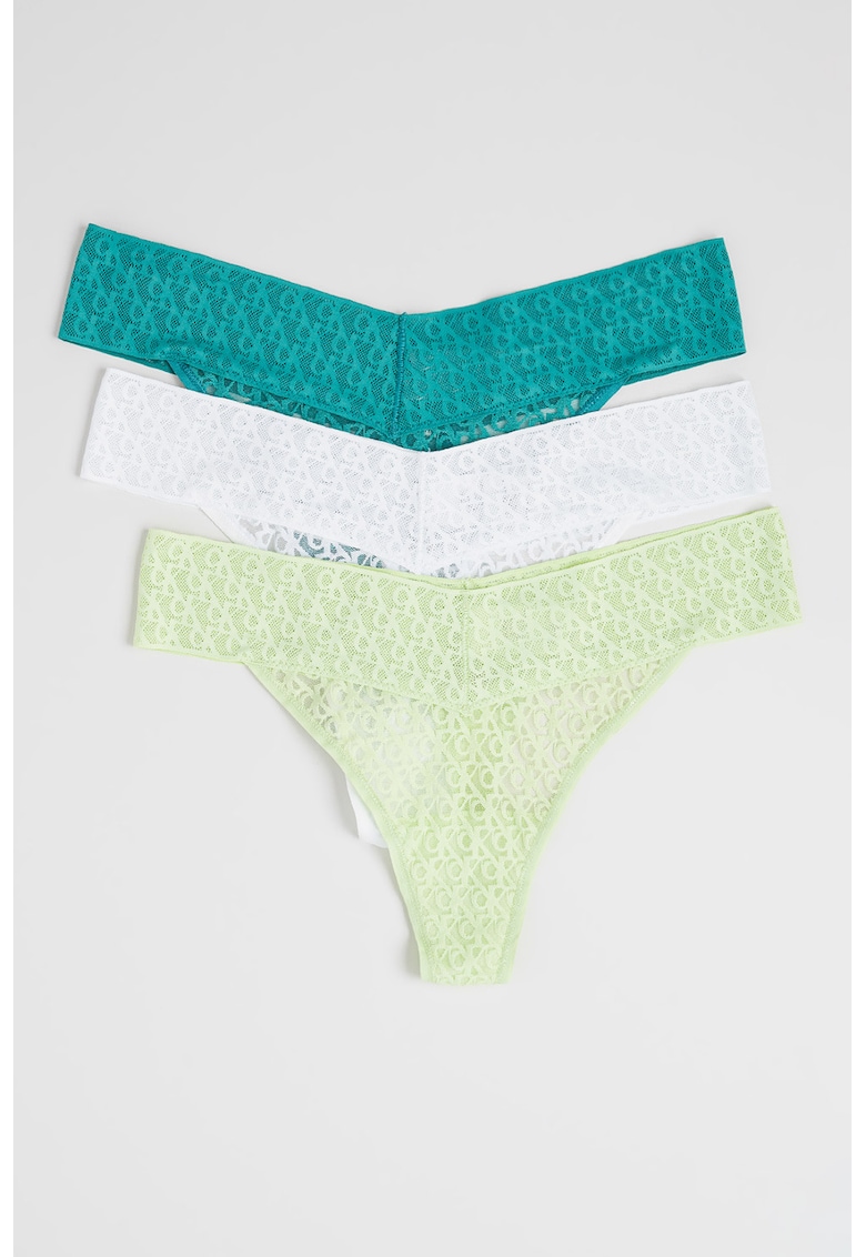 Set de chiloti tanga cu dantela - 3 perechi Set de chiloti tanga cu dantela - 3 perechi