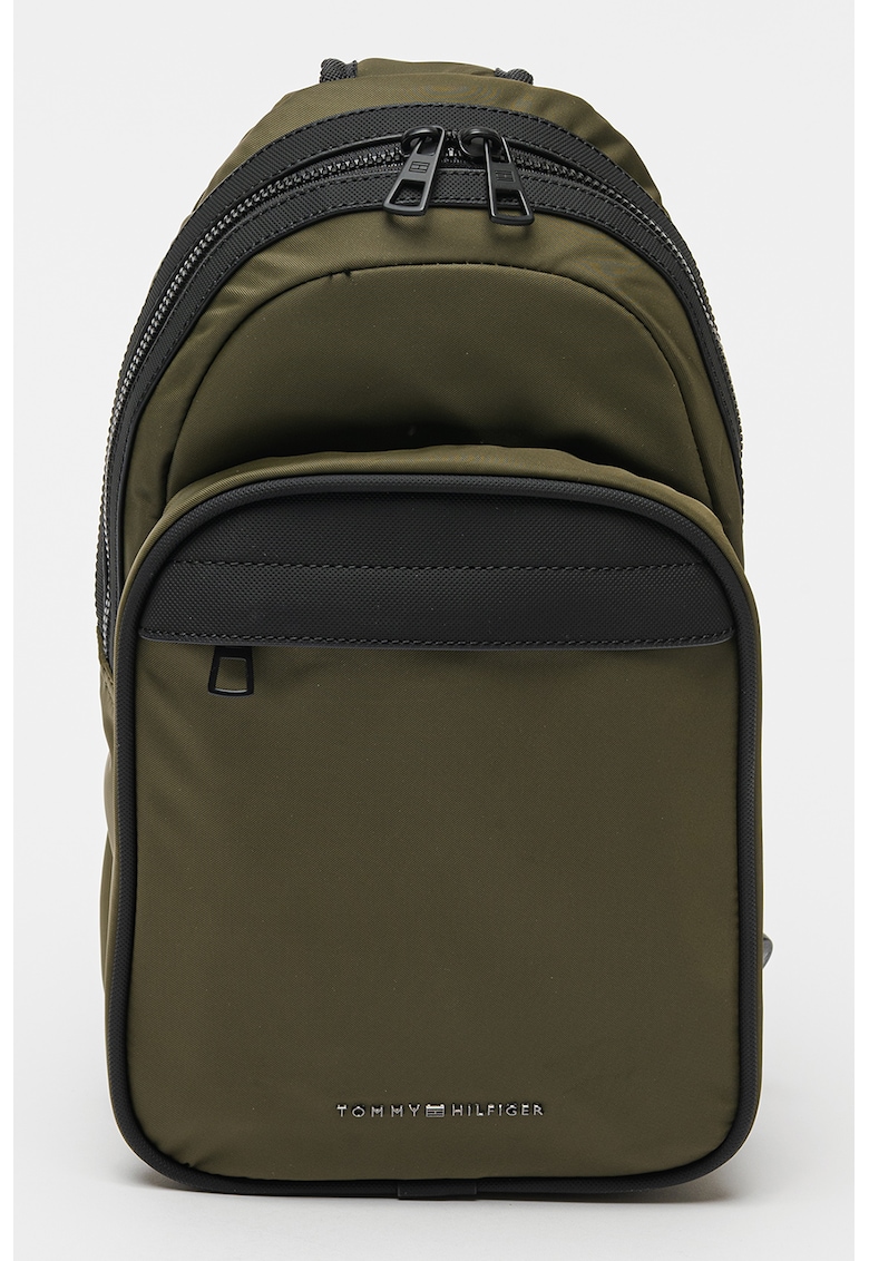 Geanta crossbody din material textil cu bareta ajustabila Geanta crossbody din material textil cu bareta ajustabila