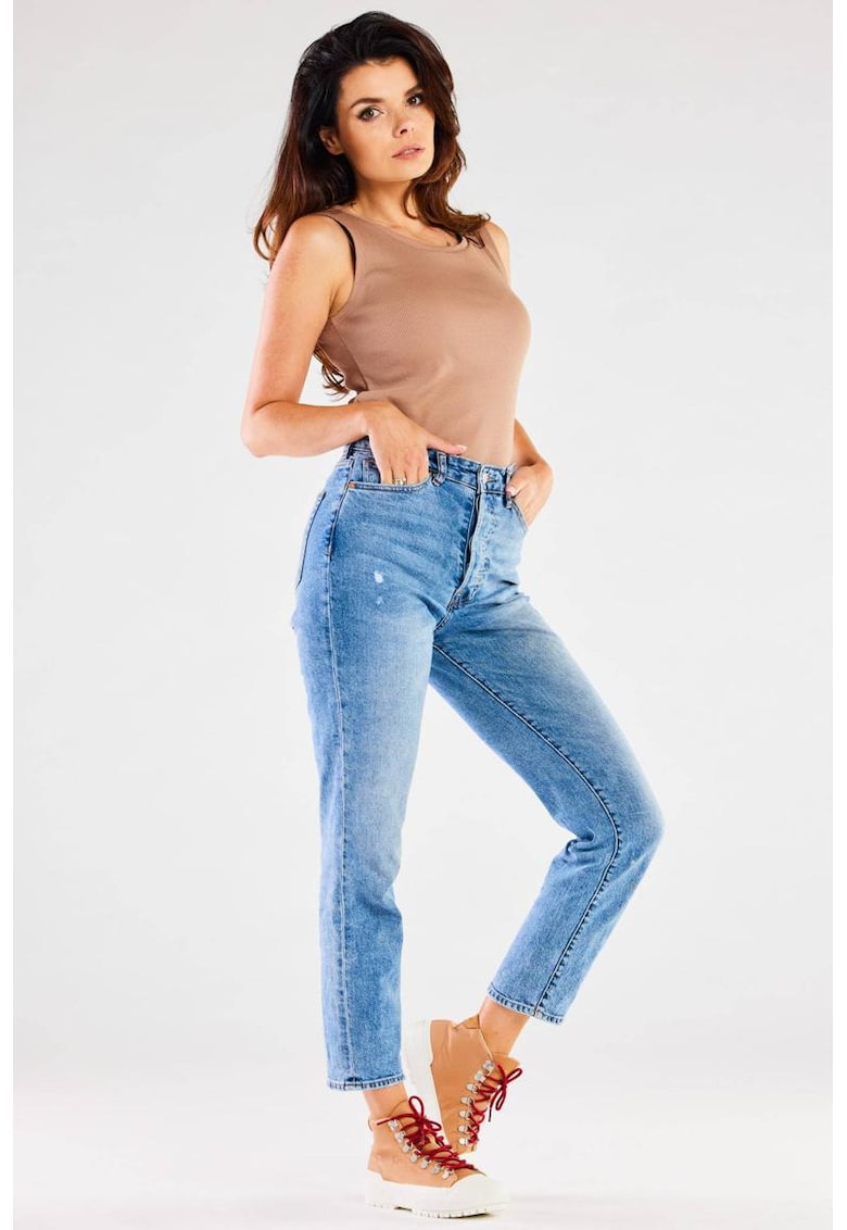 Top cu aplicatie decorativa pe spate - Top cu aplicatie decorativa pe spate -