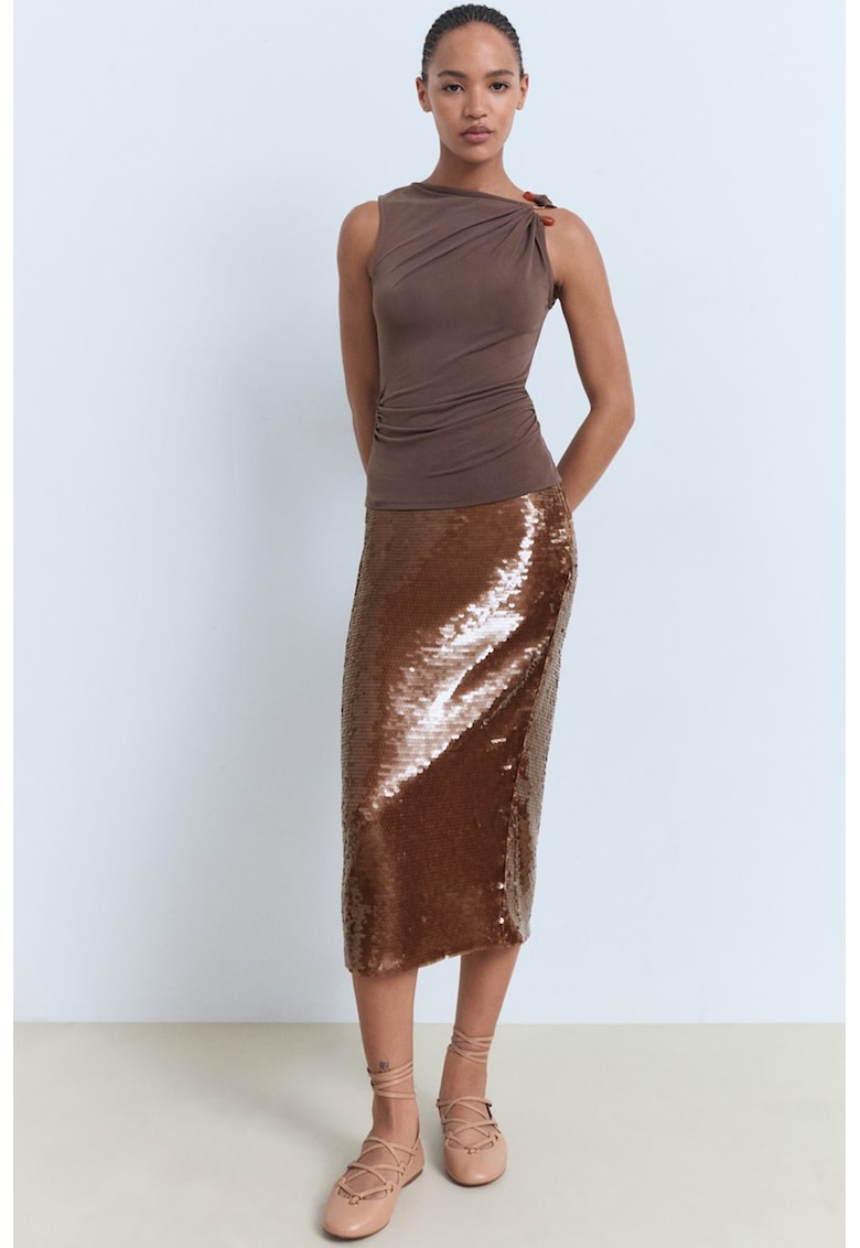 Top drapat cu detaliu metalic