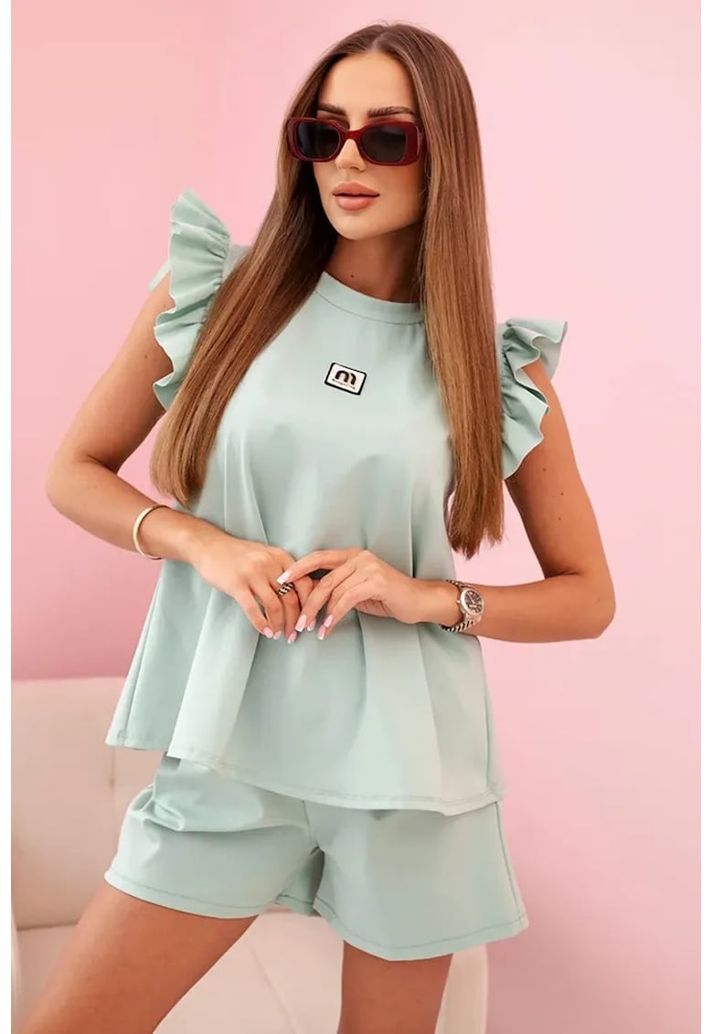 Set de bluza cu maneci scurte si volane si pantaloni scurti -