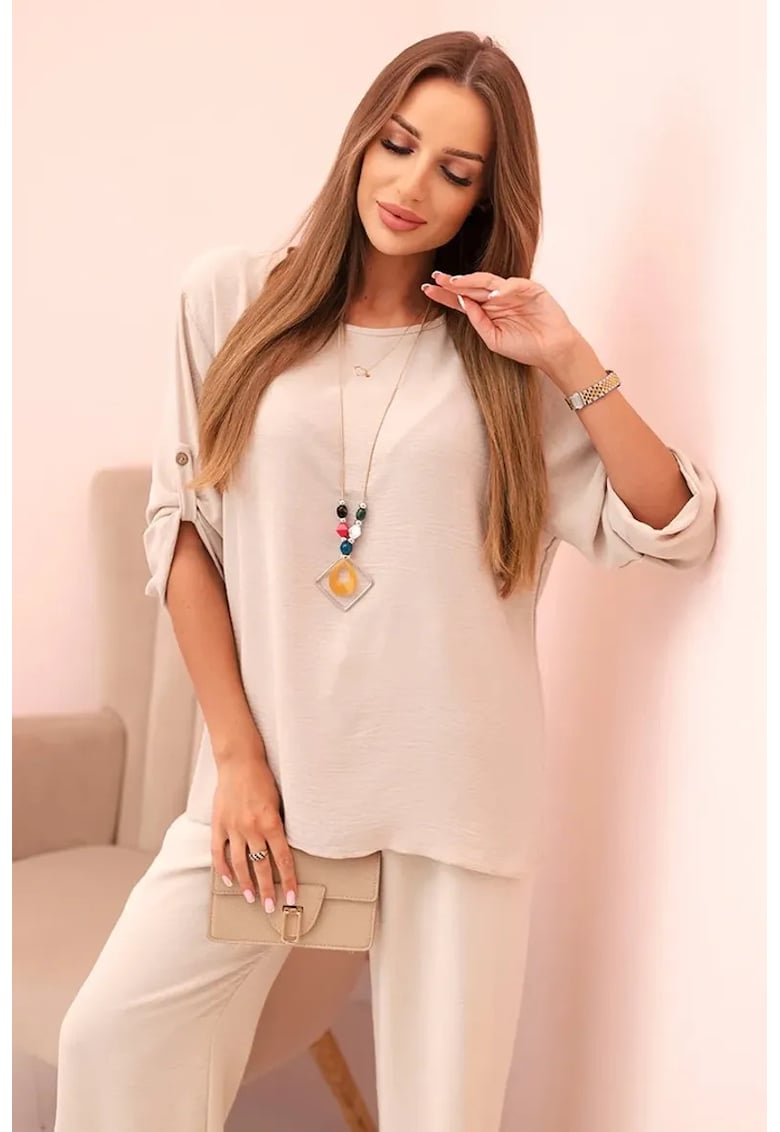 Set de bluza lejera cu colier si pantaloni -