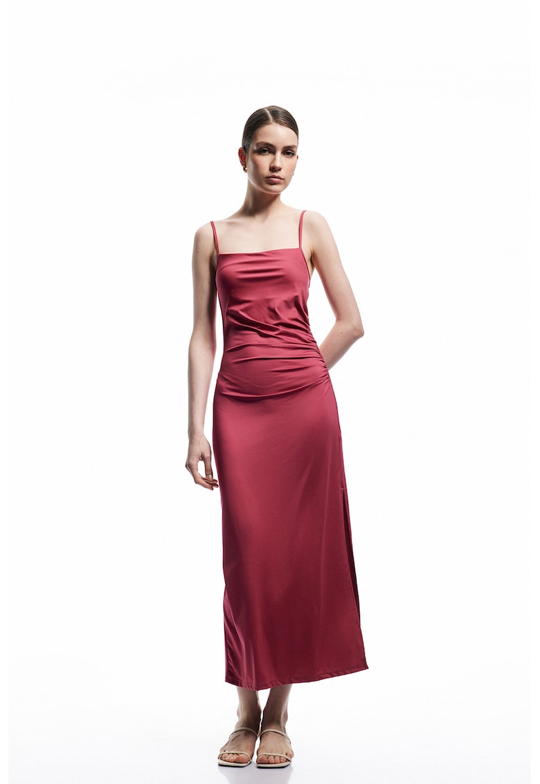 Rochie maxi cu slit lateral