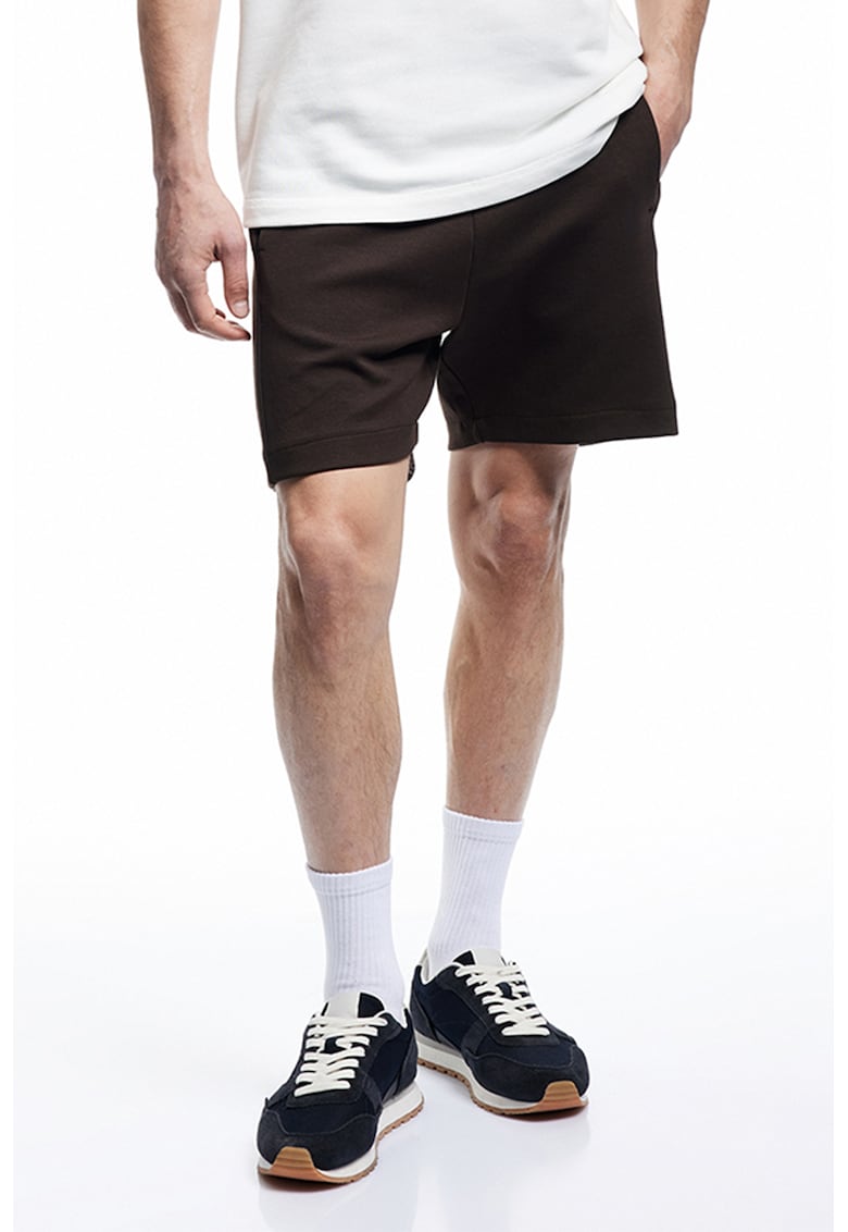 Pantaloni scurti din amestec de bumbac cu snur - Maro inchis