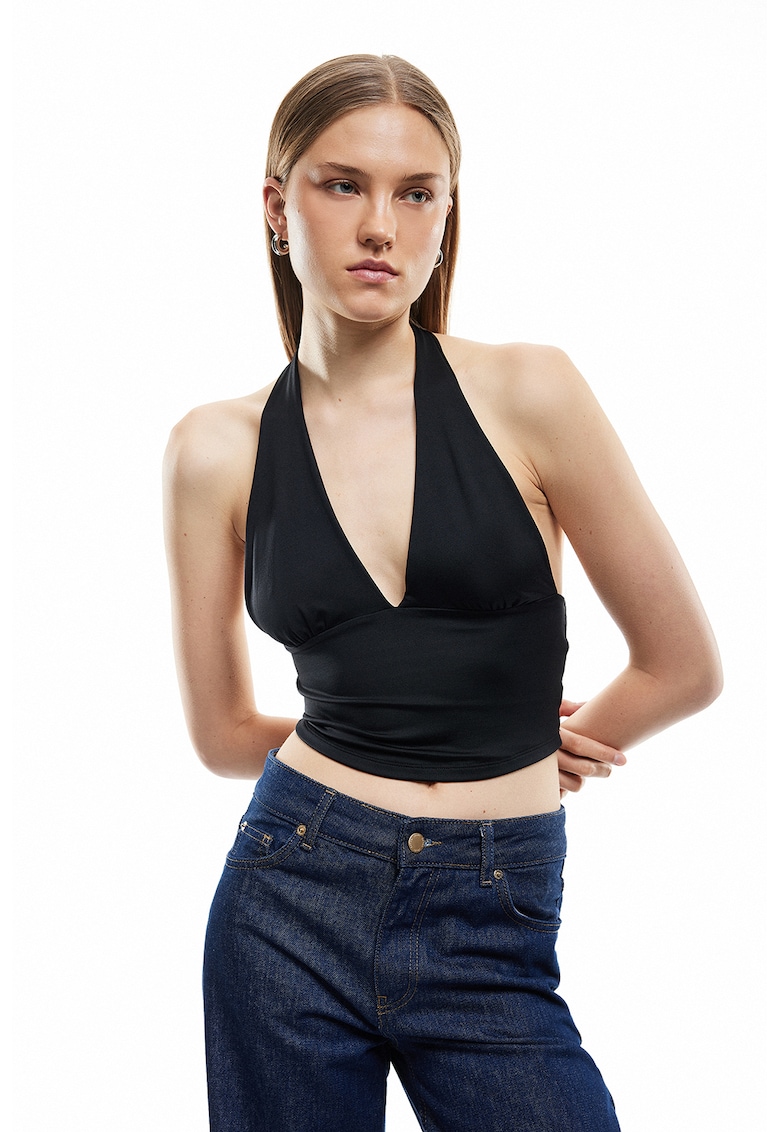 Top crop halter