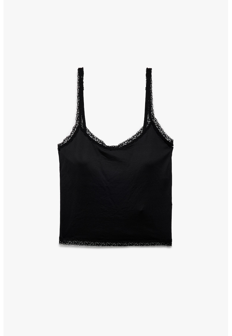 Top cu insertii de dantela