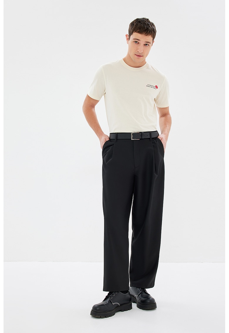 Tricou regular fit cu imprimeu contrastant pe partea din spate