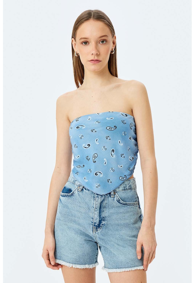 Top crop cu model grafic