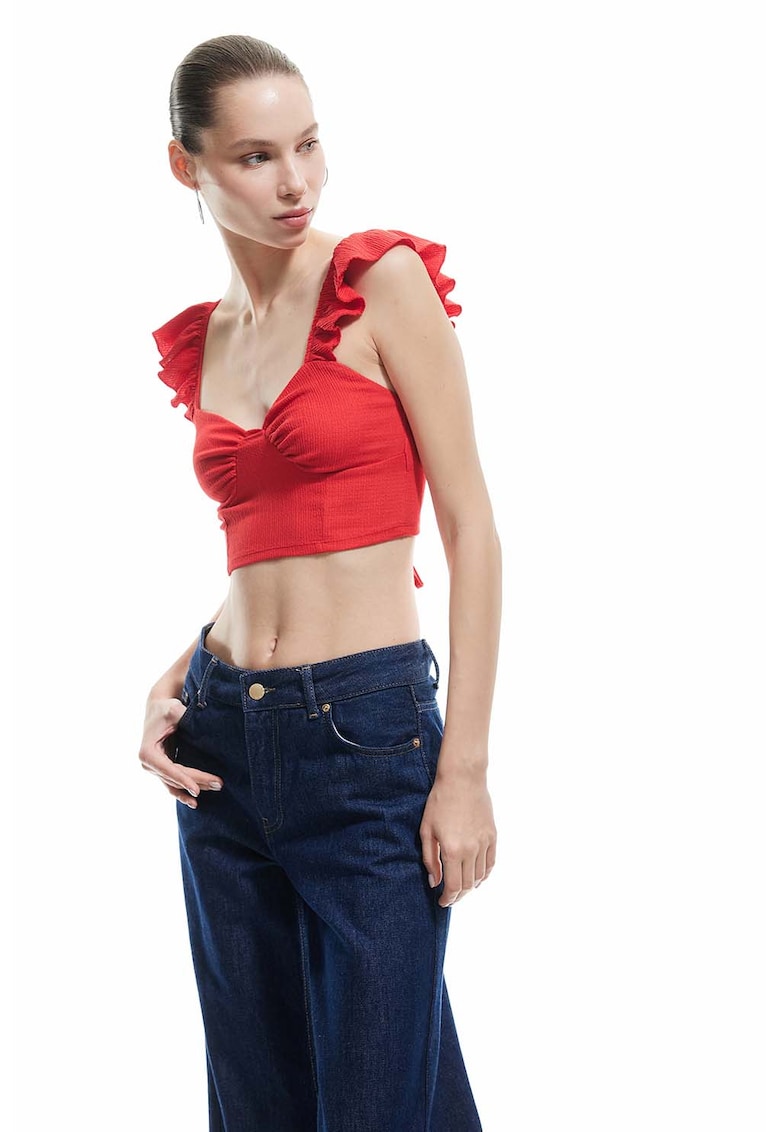 Top crop cu bretele cu volane