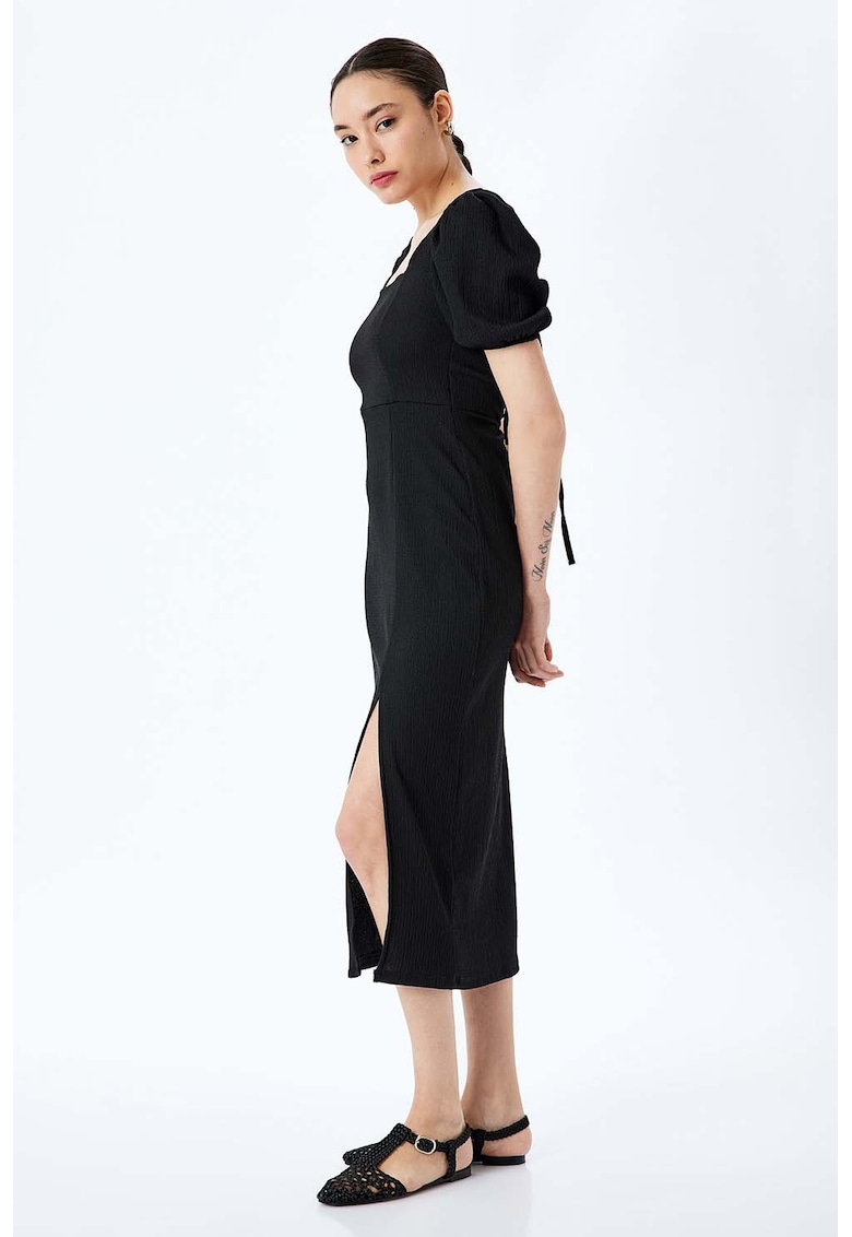 Rochie midi cu decolteu patrat