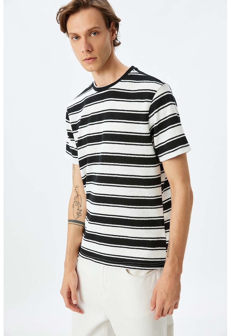 Tricou cu model in dungi - Alb/Negru