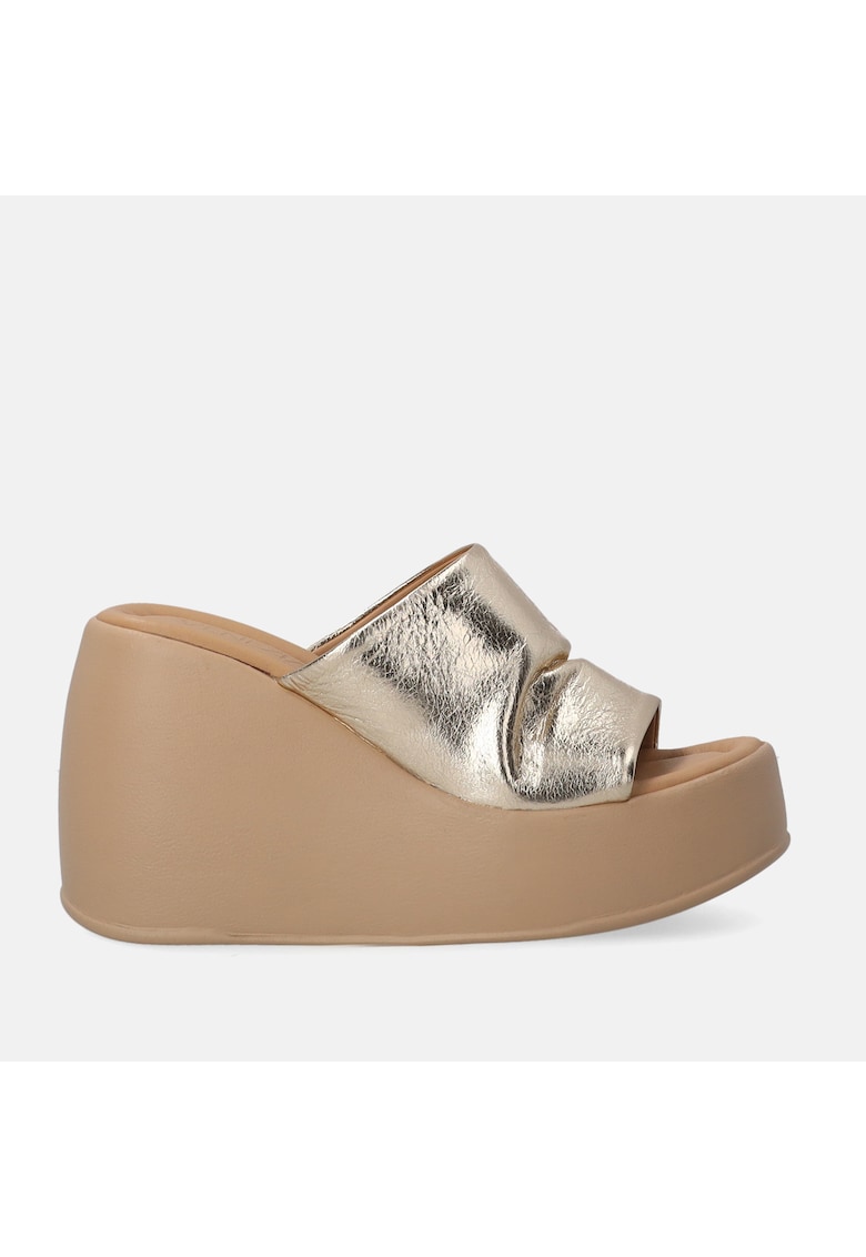 Papuci cu platforma - din piele - cu aspect metalizat