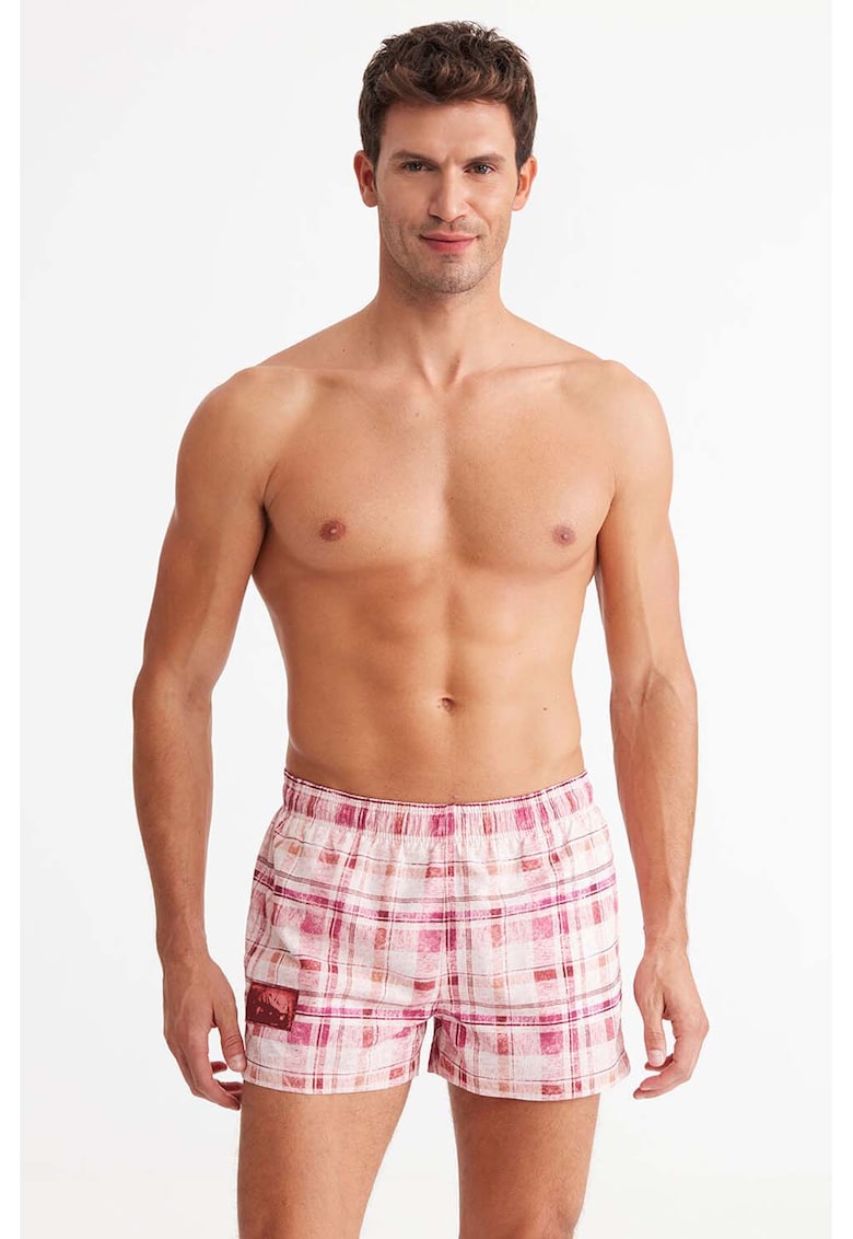 Pantaloni scurti de baie cu model in carouri Pantaloni scurti de baie cu model in carouri