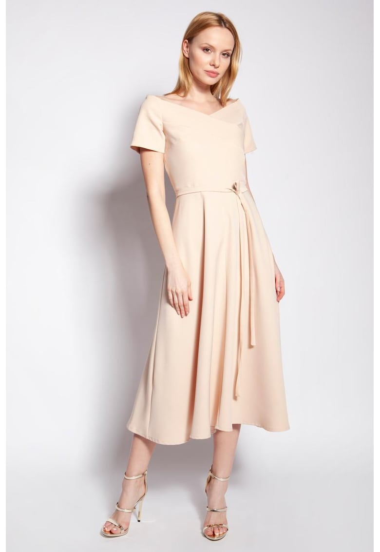 Rochie midi cu maneci scurte si croiala evazata in partea de jos Rochie midi cu maneci scurte si croiala evazata in partea de jos