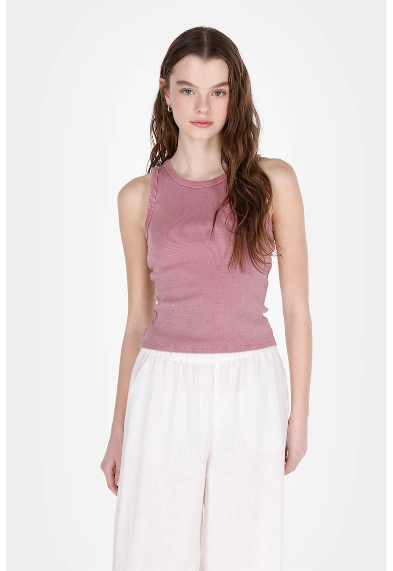 Top striat cu croiala slim-fit