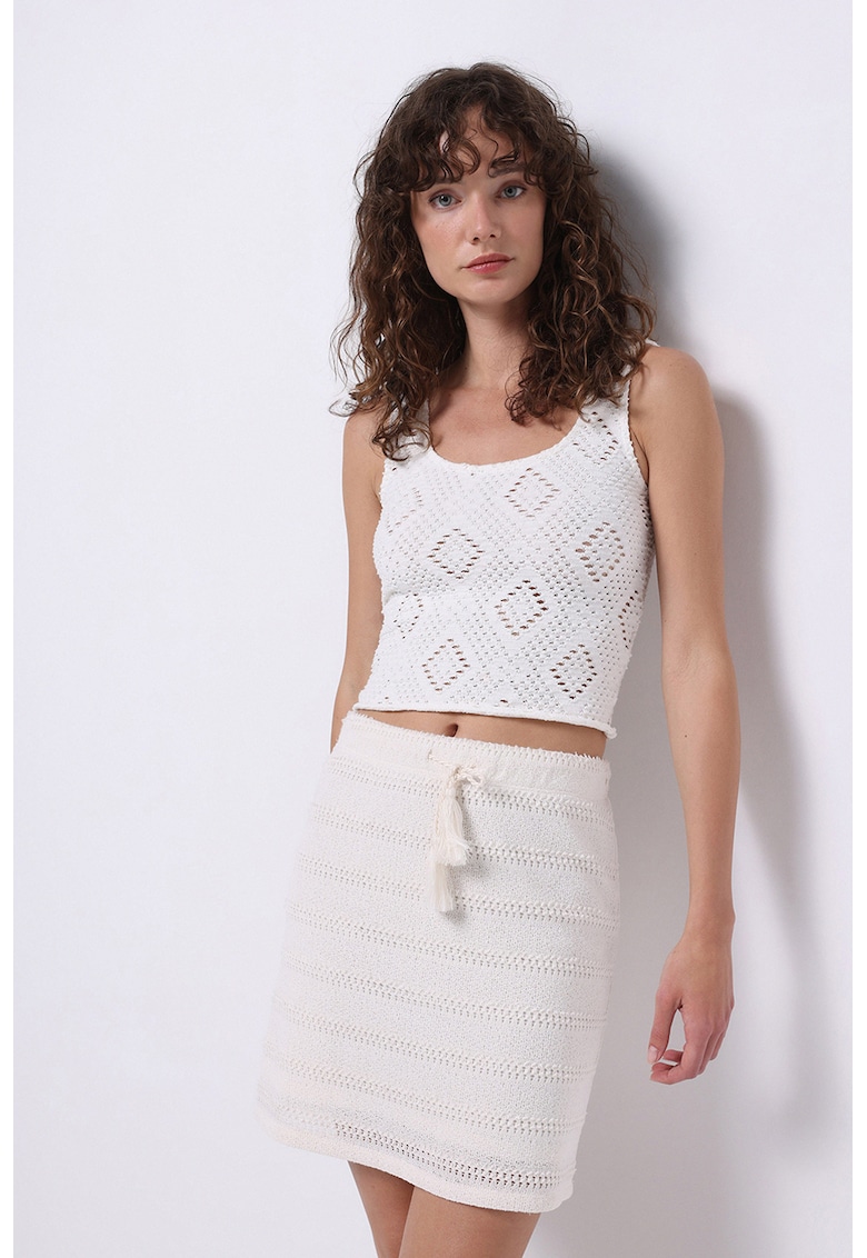 Fusta scurta cu snururi