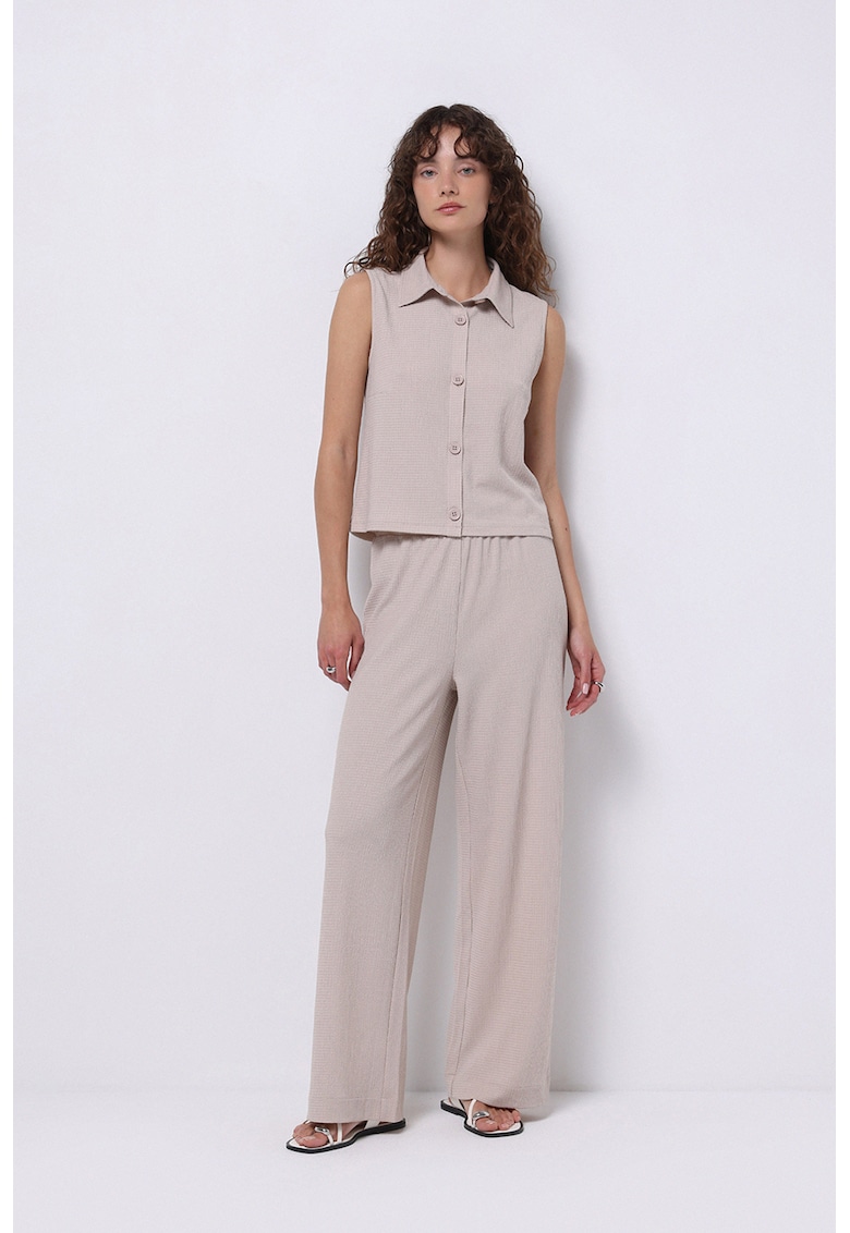 Pantaloni cu talie inalta si croiala ampla