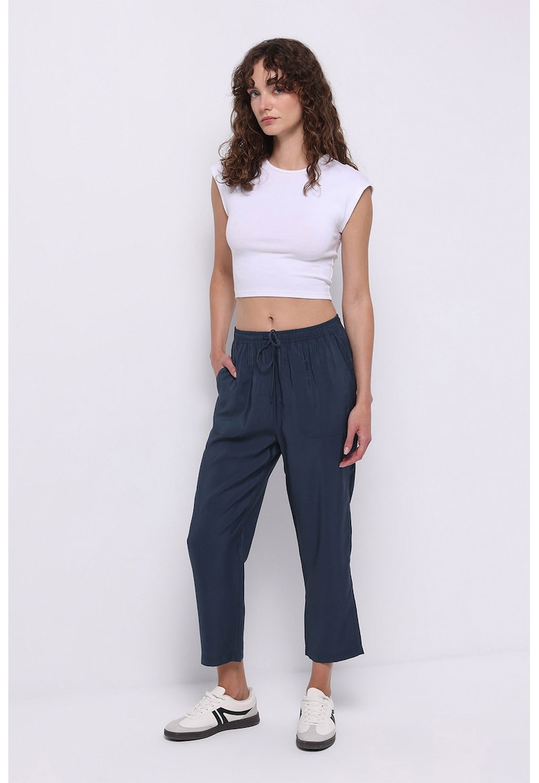 Pantaloni crop din amestec de modal cu talie medie Pantaloni crop din amestec de modal cu talie medie