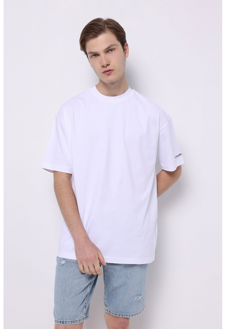 Tricou cu imprimeu text pe partea din spate