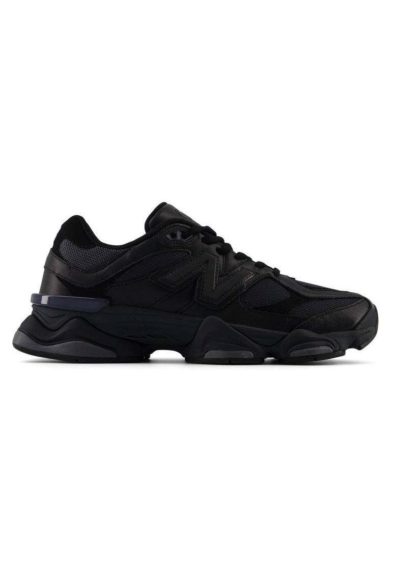 Pantofi sport din piele cu insertii din plasa 9060 - Black Grain